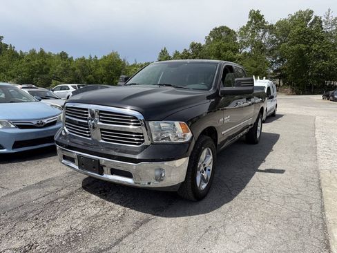 Used 2016 RAM 1500 Big Horn AWD/4WD image 2