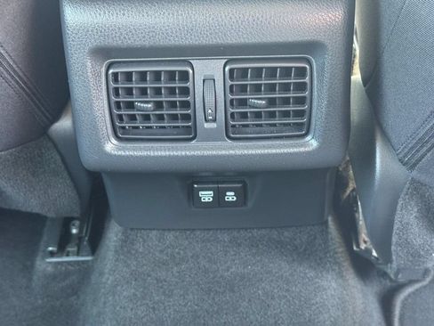 Used 2025 Toyota Camry LE FWD image 15