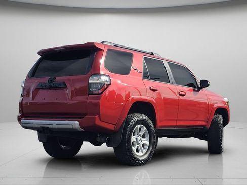 Used 2024 Toyota 4Runner TRD Off-Road Premium w/ Moonroof Package AWD/4WD image 29