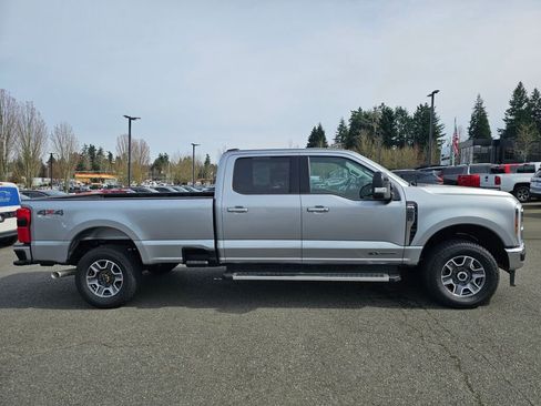 Used 2024 Ford F350 Lariat image 4