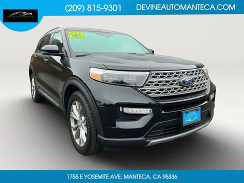 Used 2023 Ford Explorer Limited w/ Equipment Group 301A image 7