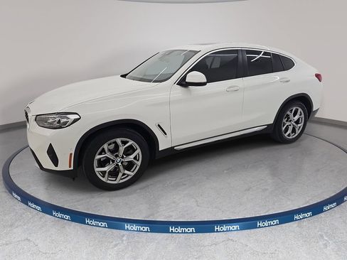 Used 2023 BMW X4 xDrive30i w/ Parking Assistance Package AWD/4WD image 10