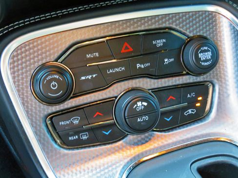 Used 2020 Dodge Challenger SRT Hellcat Redeye image 30