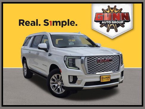 Used 2022 GMC Yukon XL Denali AWD/4WD image 1