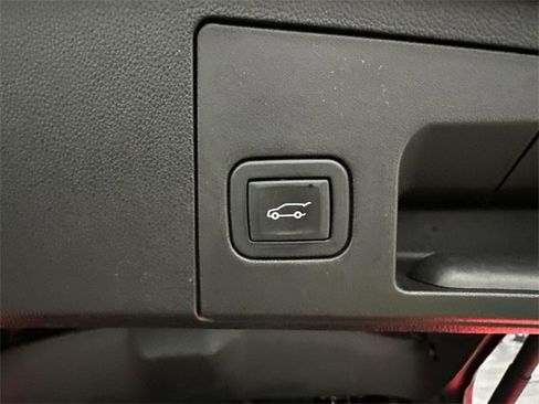 Certified 2023 Cadillac XT4 Premium Luxury w/ Technology Package image 29