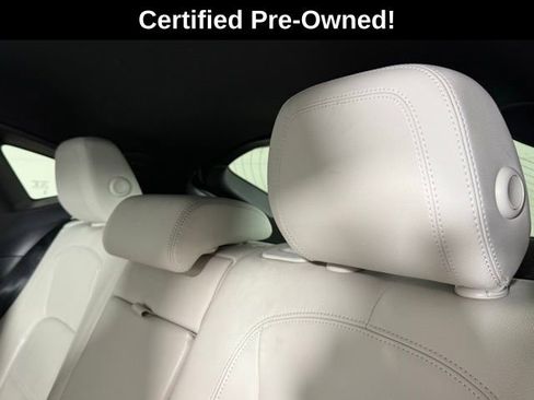 Certified 2021 Jaguar E-PACE SE image 19