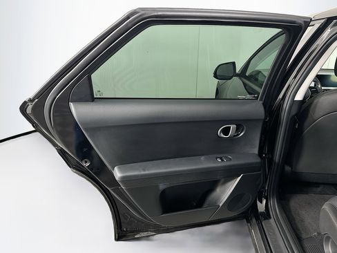 Used 2024 Hyundai Ioniq 5 SE image 26