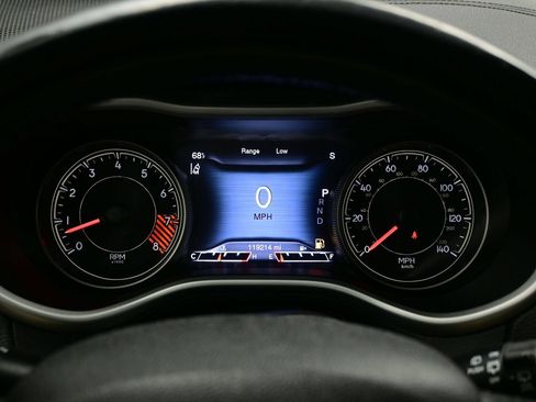 Used 2014 Jeep Cherokee Limited w/ Technology Group FWD image 27