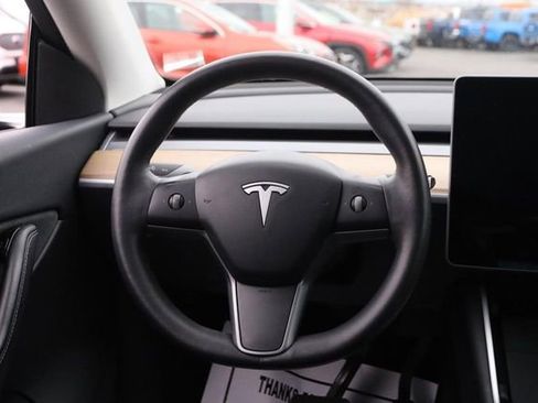 Used 2021 Tesla Model Y Long Range image 20