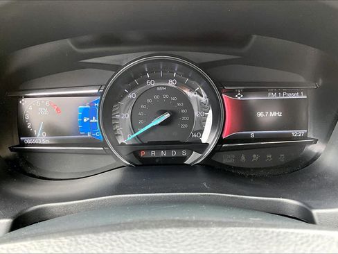 Used 2019 Ford Explorer XLT w/ Equipment Group 201A image 23