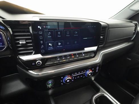 Used 2023 GMC Sierra 1500 SLT w/ SLT Premium Package image 17