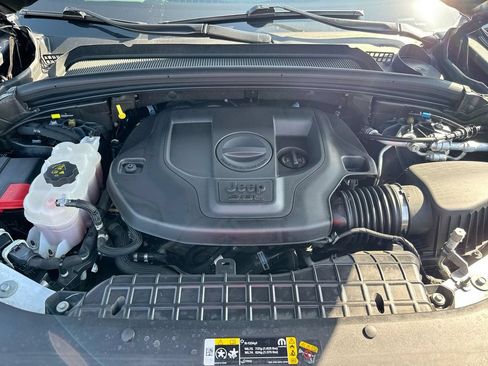 Used 2024 Jeep Grand Cherokee Summit AWD/4WD image 26