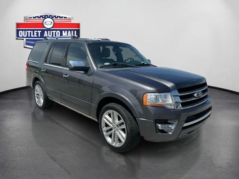 Used 2017 Ford Expedition Platinum RWD image 1