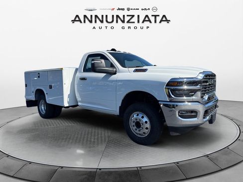 New 2025 RAM 3500 Tradesman image 7