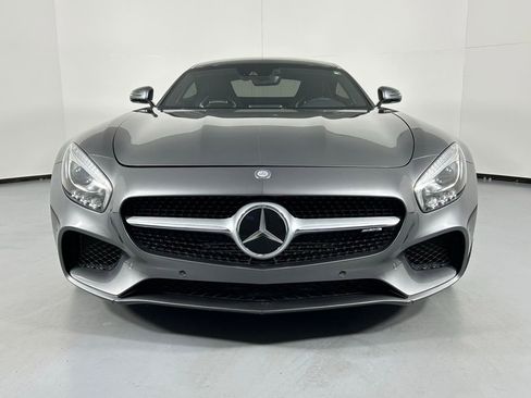 Used 2017 Mercedes-Benz AMG GT Coupe image 2