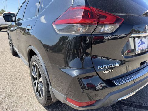 Used 2019 Nissan Rogue SL w/ Premium Package AWD/4WD image 13