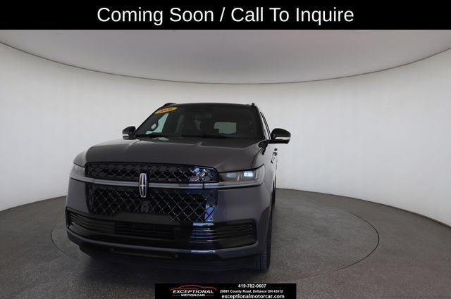 Used 2026 Lincoln Navigator L Black Label AWD/4WD image 32