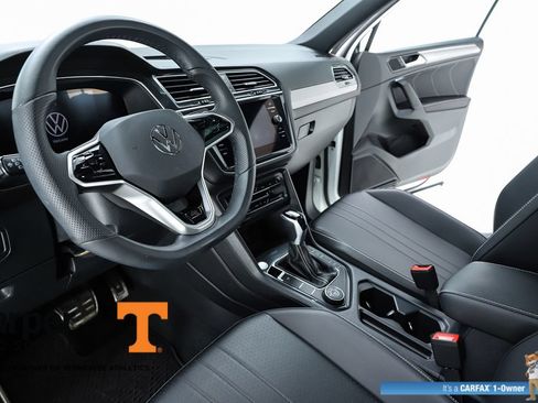 Used 2024 Volkswagen Tiguan SE R-Line AWD/4WD image 58