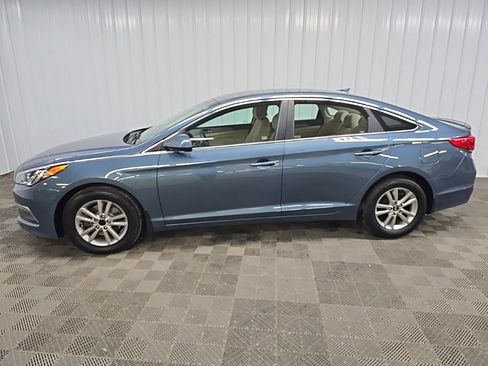 Used 2015 Hyundai Sonata SE w/ Option Group 09 image 5