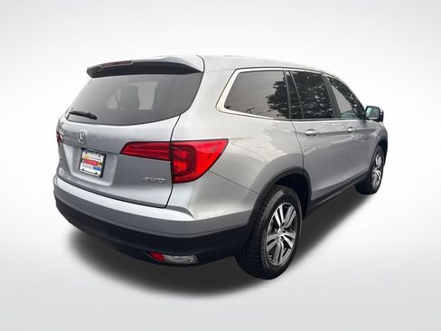 Used 2018 Honda Pilot EX image 5