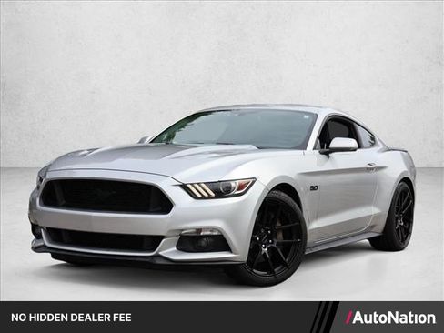 Used 2017 Ford Mustang GT w/ Black Accent Package RWD image 1