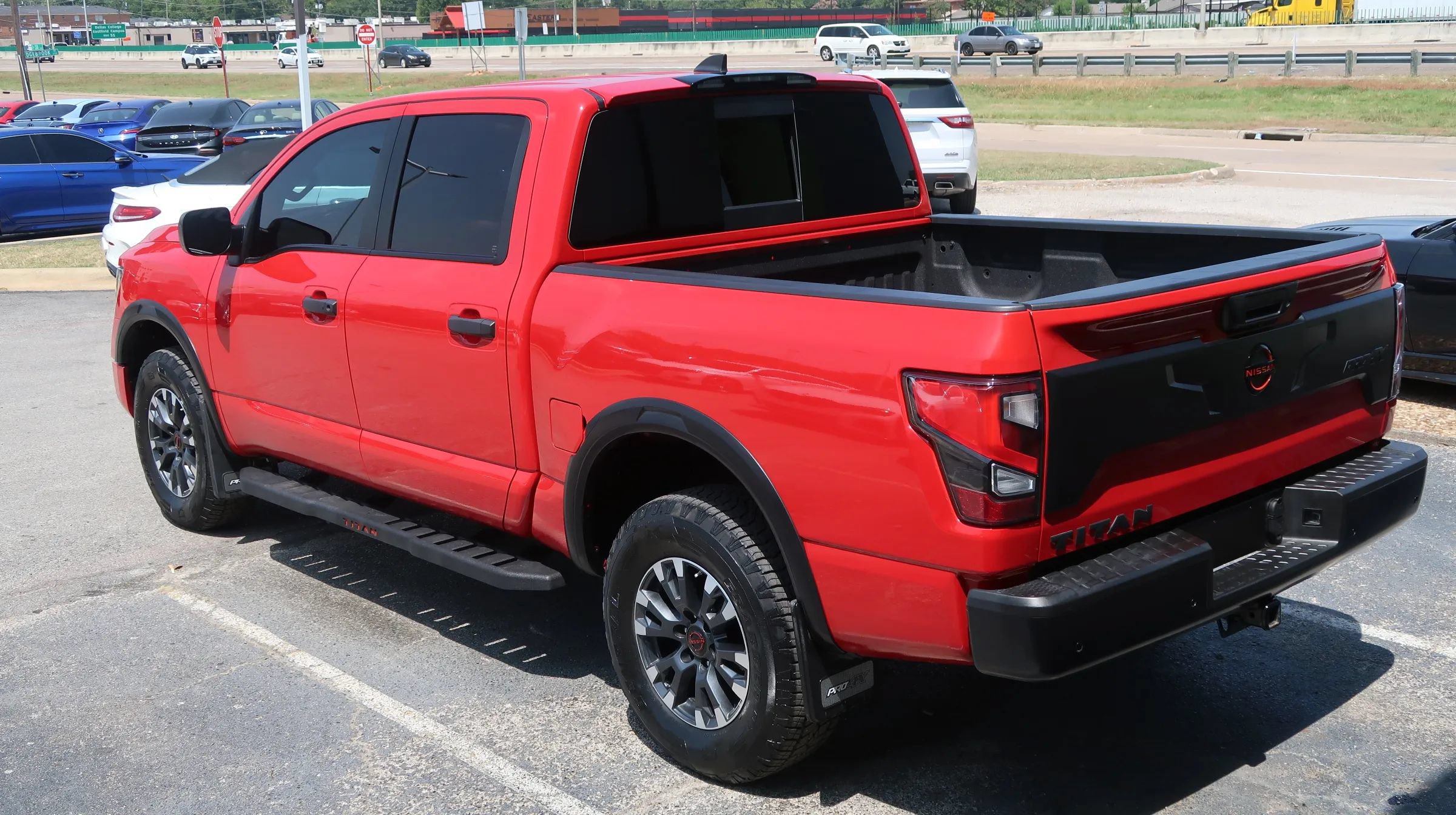 Used 2024 Nissan Titan PRO-4X w/ Off Road Protection Package AWD/4WD image 12