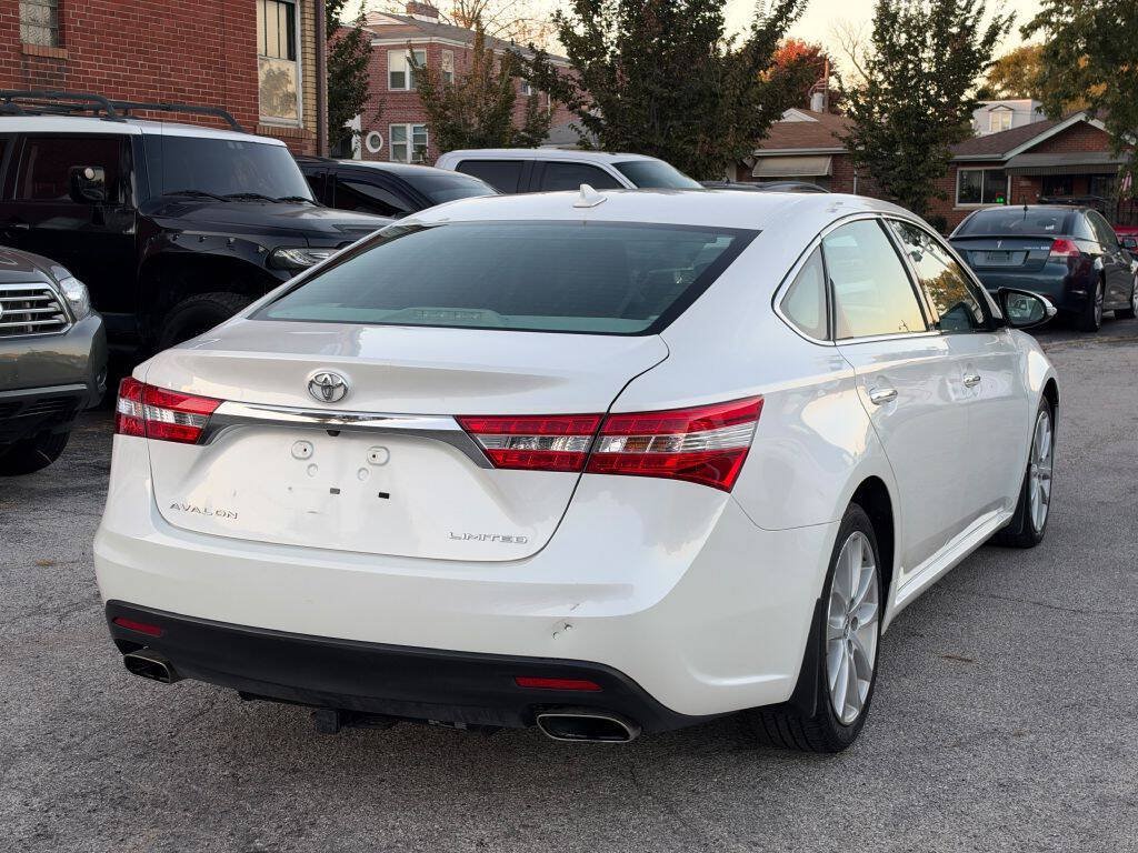 Used 2014 Toyota Avalon Limited FWD image 7