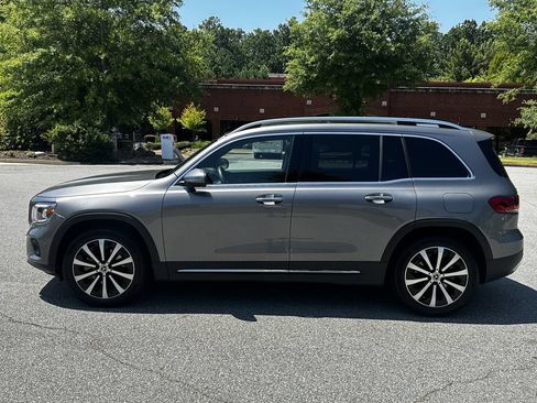 Certified 2021 Mercedes-Benz GLB 250 image 5