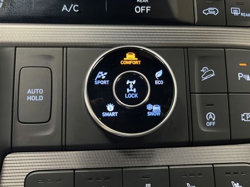 Used 2024 Hyundai Palisade Calligraphy AWD/4WD image 38