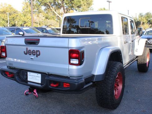 Used 2022 Jeep Gladiator Rubicon w/ Trailer Tow Package image 9