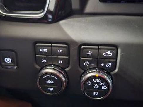 New 2026 GMC Sierra 2500 Denali Ultimate w/ Max Trailering Package AWD/4WD image 33