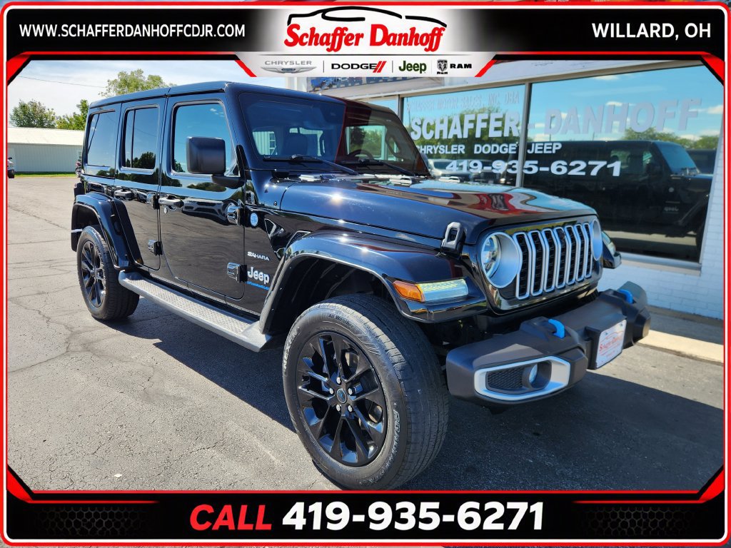 Used 2024 Jeep Wrangler Unlimited Sahara w/ Technology Group AWD/4WD image 1