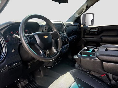 Used 2022 Chevrolet Silverado 3500 W/T w/ WT Fleet Convenience Package image 9
