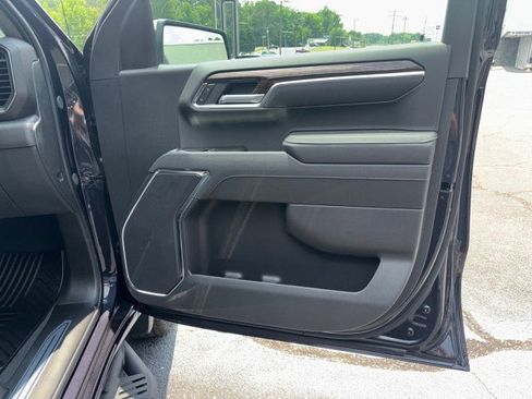 New 2025 GMC Sierra 1500 SLE w/ Preferred Package image 41