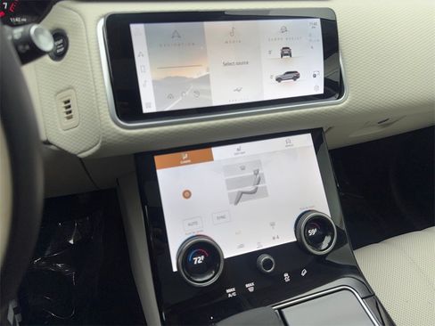 Used 2023 Land Rover Range Rover Velar S image 62