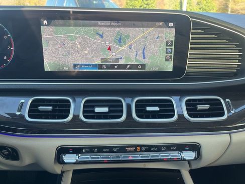 Used 2021 Mercedes-Benz GLE 350 4MATIC image 8