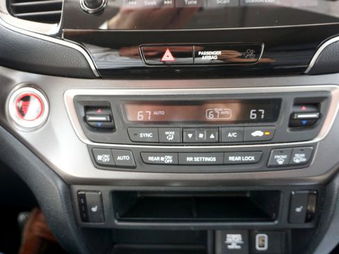 Used 2022 Honda Pilot EX-L image 15