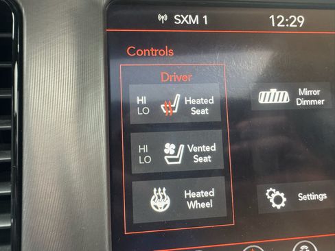 Used 2022 Dodge Charger R/T w/ Plus Group RWD image 22