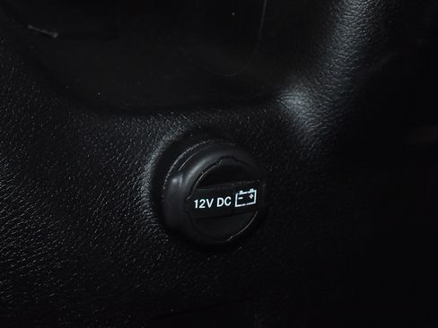 Used 2021 Jeep Wrangler Unlimited Rubicon w/ Uconnect 4C Nav & Sound Group AWD/4WD image 12