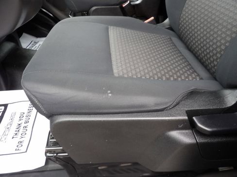 Used 2024 Ford Transit 250 w/ Exterior Upgrade Package image 18