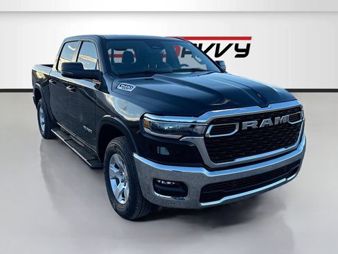 Used 2025 RAM 1500 Big Horn AWD/4WD image 1