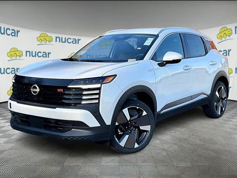 New 2025 Nissan Kicks SR AWD/4WD image 3