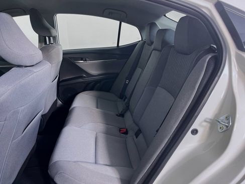Used 2025 Toyota Camry LE w/ Convenience Package FWD image 29