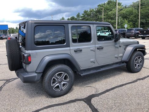 Used 2020 Jeep Wrangler Unlimited Sport S AWD/4WD image 3