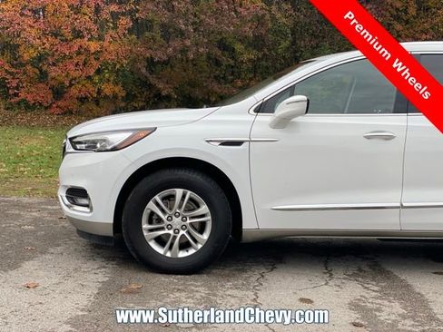 Used 2021 Buick Enclave Premium image 10