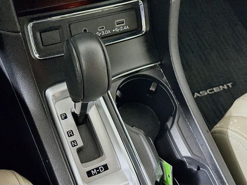 Used 2025 Subaru Ascent Premium image 24