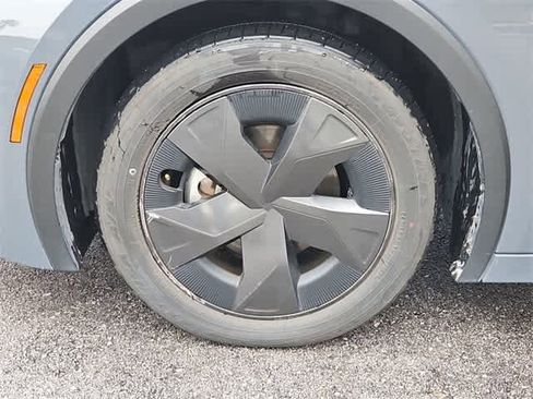 Used 2024 Toyota Prius LE image 13