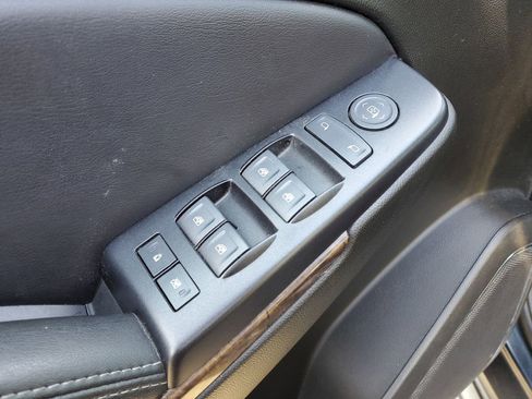 Used 2019 Chevrolet Tahoe LS w/ Max Trailering Package image 21