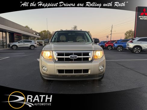Used 2011 Ford Escape XLT w/ 202A Rapid Spec Order Code image 2