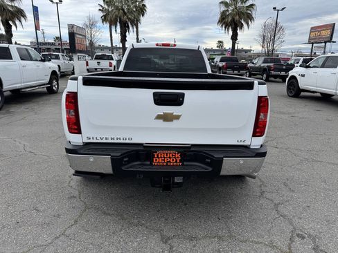 Used 2011 Chevrolet Silverado 3500 LTZ w/ LTZ Plus Package image 9